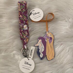 VERA BRADLEY X DISNEY Rapunzel Climbing Ivy Key Riing & Charm Set (2 PIECES)